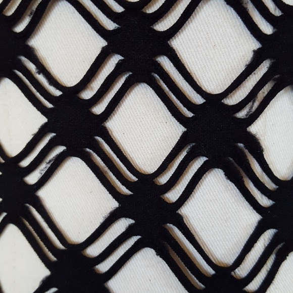 Fishnet mesh top - Picture 4 of 6